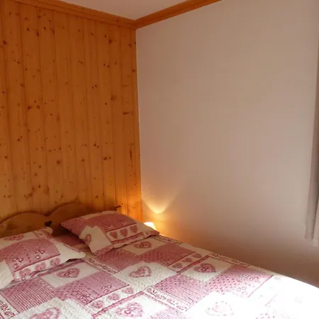 2 Pieces Avec Terrasse, 4 Pers, Meribel, Animaux Admis, Wifi, 3* - Fr-1-411-379 *